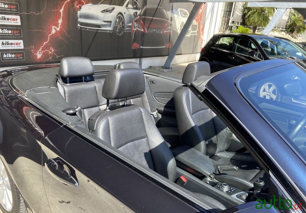 2013' BMW 118 photo #6