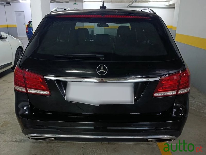 2013' Mercedes-Benz Classe E photo #4