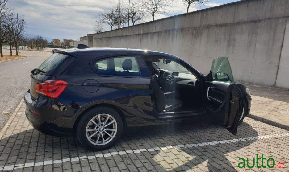 2015' BMW 116 photo #5