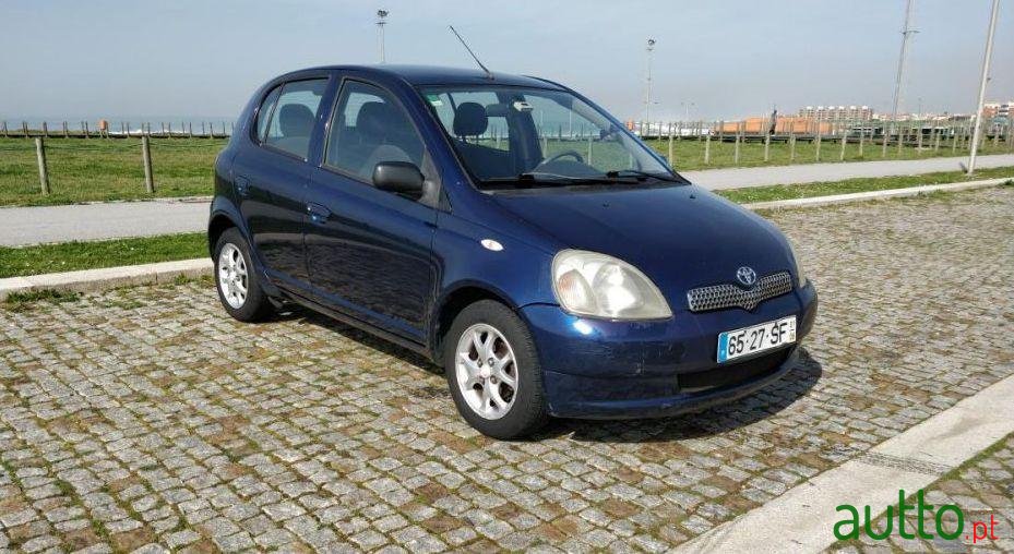 2001' Toyota Yaris Sol Ac photo #3