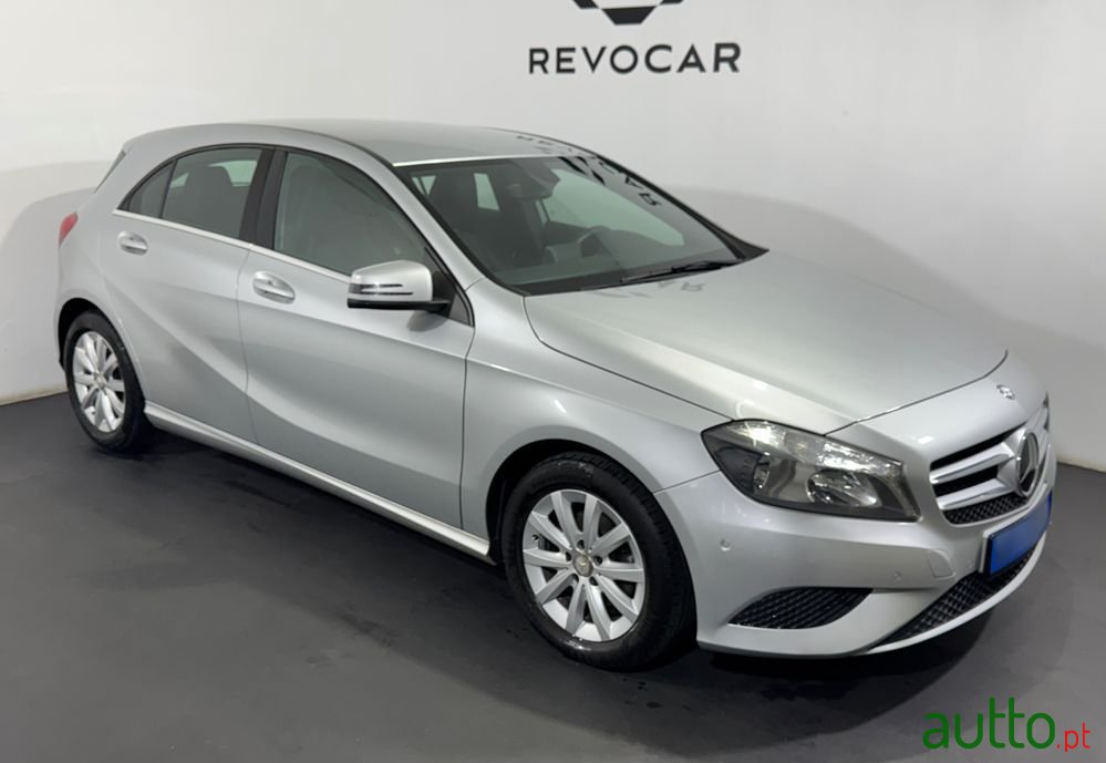 2014' Mercedes-Benz Classe A Cdi Be Urban Aut. photo #2