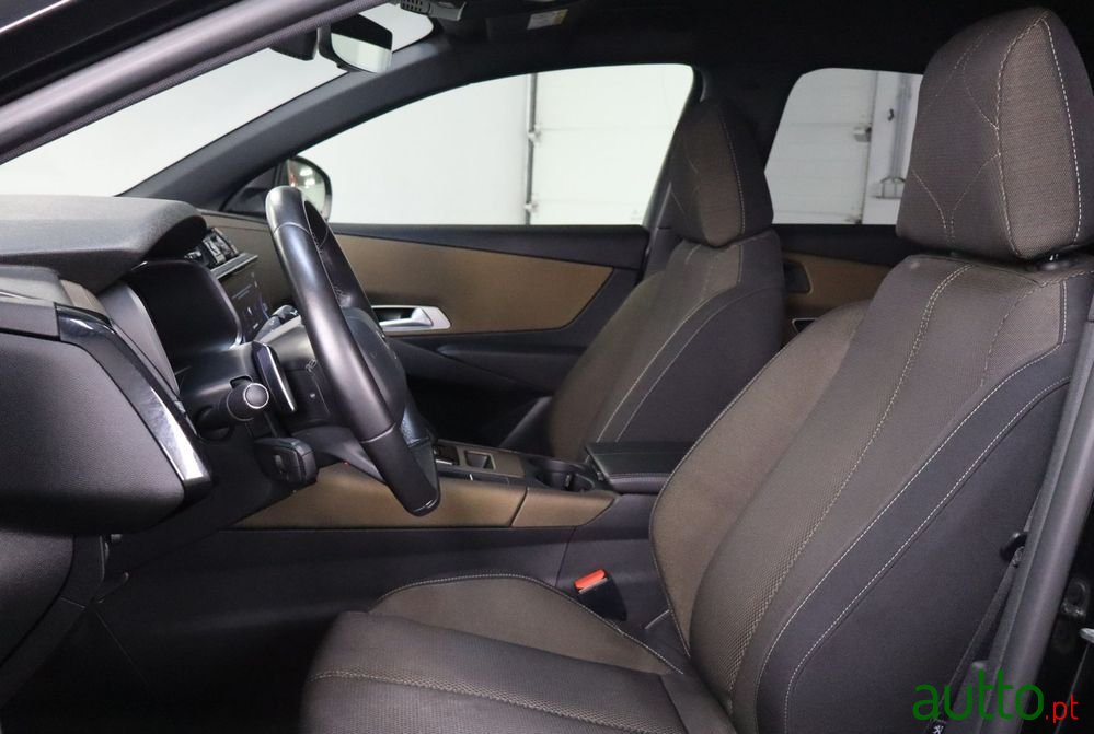 2022' DS Automobiles Ds7 Crossback photo #6