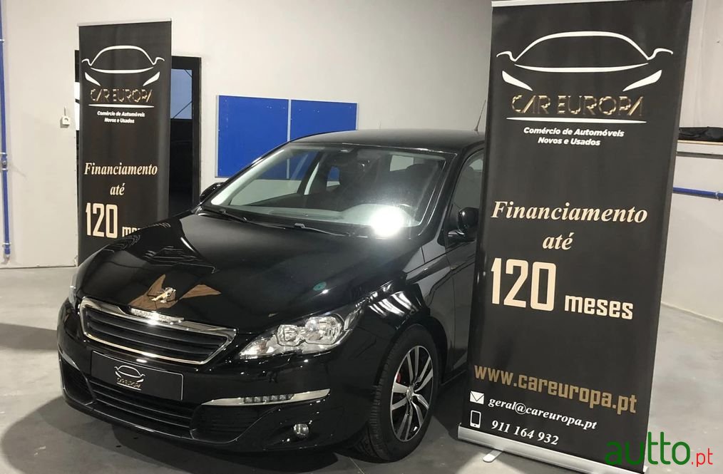 2017' Peugeot 308 Sw photo #2