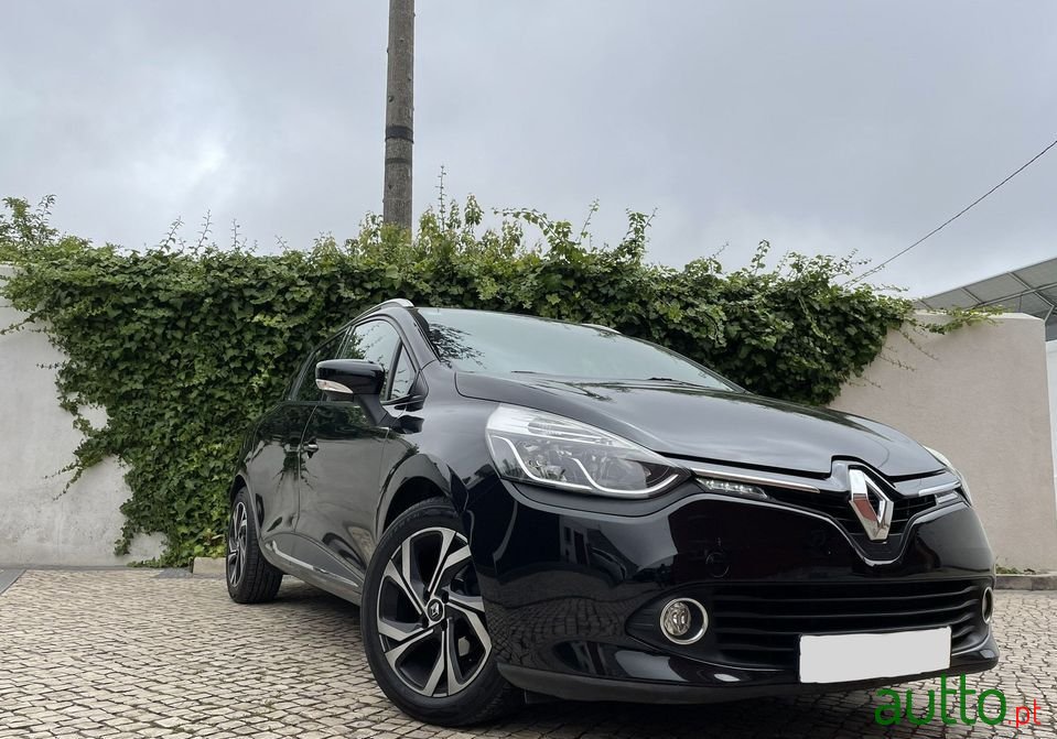 2015' Renault Clio Break photo #1