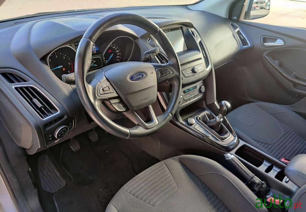 2017' Ford Focus 1.5 Tdci Titanium photo #2