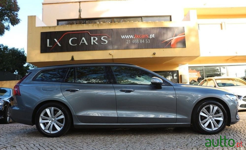 2018' Volvo V60 photo #3