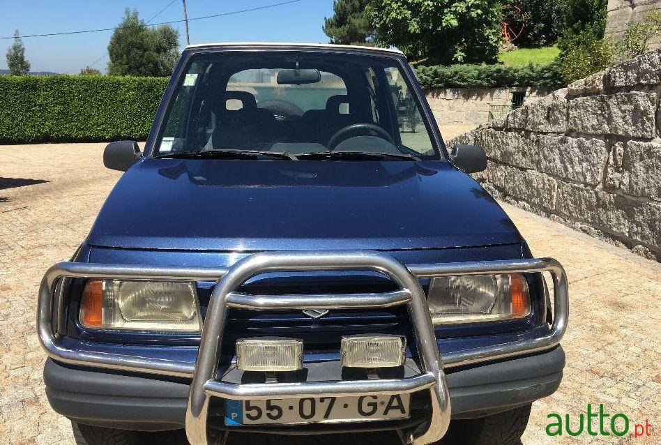 1995' Suzuki Vitara photo #3
