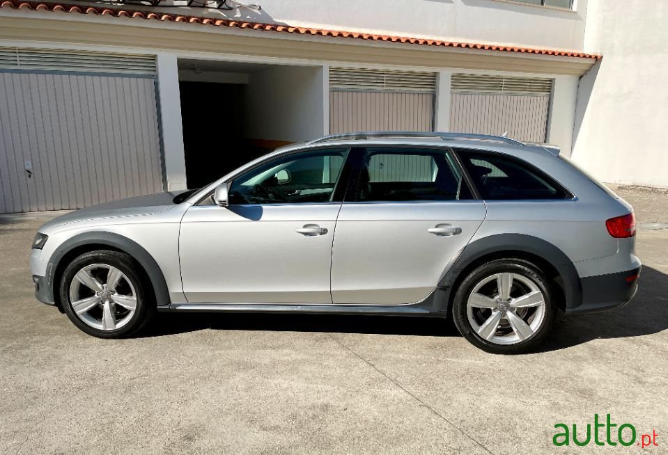 2009' Audi A4 Allroad photo #4