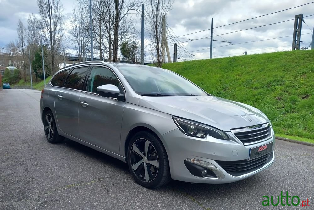 2015' Peugeot 308 Sw photo #5