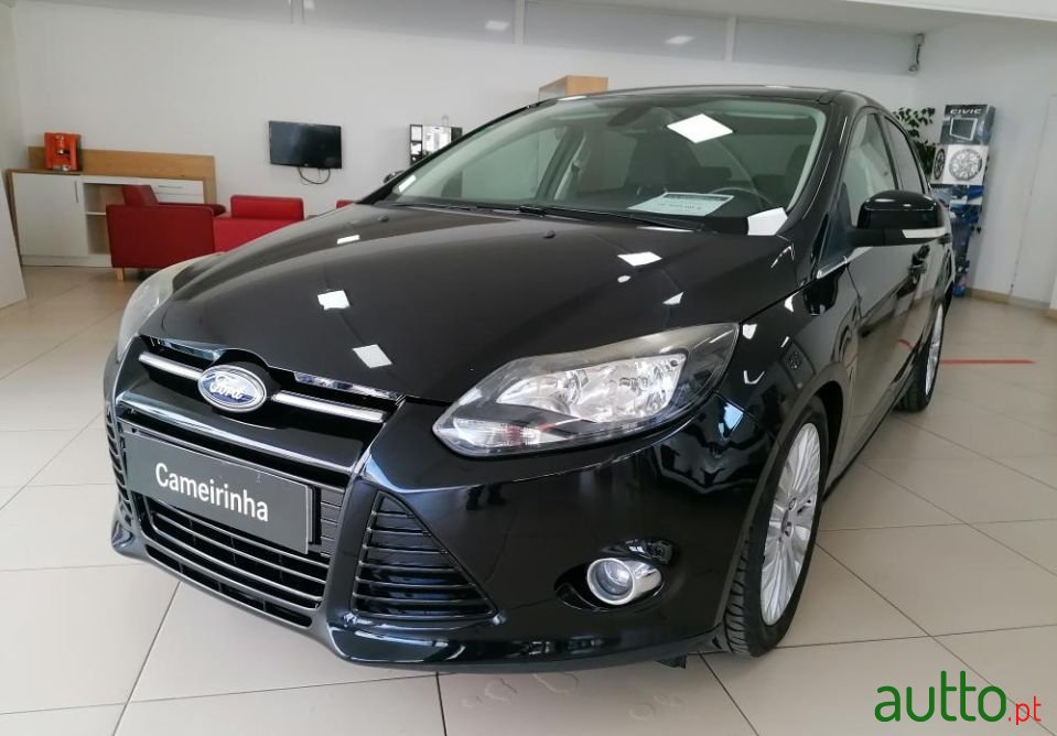 2012' Ford Focus photo #1