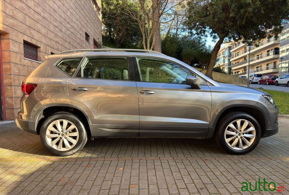 2023' SEAT Ateca 1.0 Tsi Style photo #5