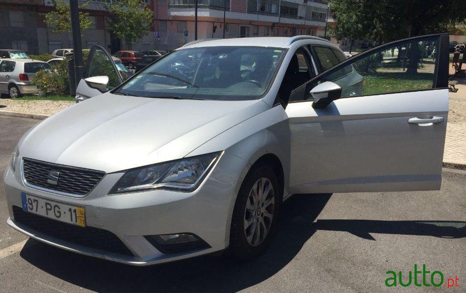 2014' SEAT Leon St photo #1