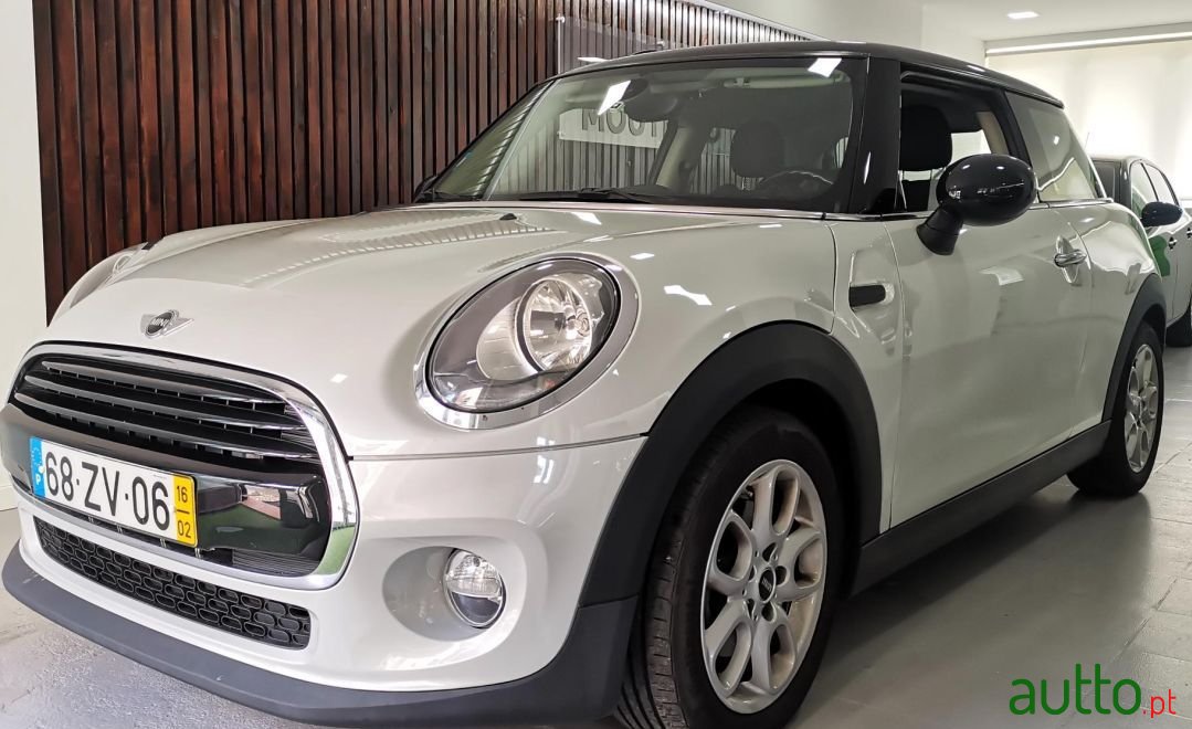 2016' MINI Cooper photo #1