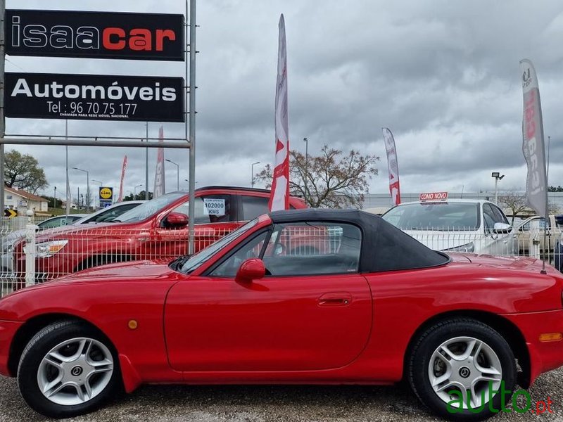 1998' Mazda MX-5 1.6 16V photo #2