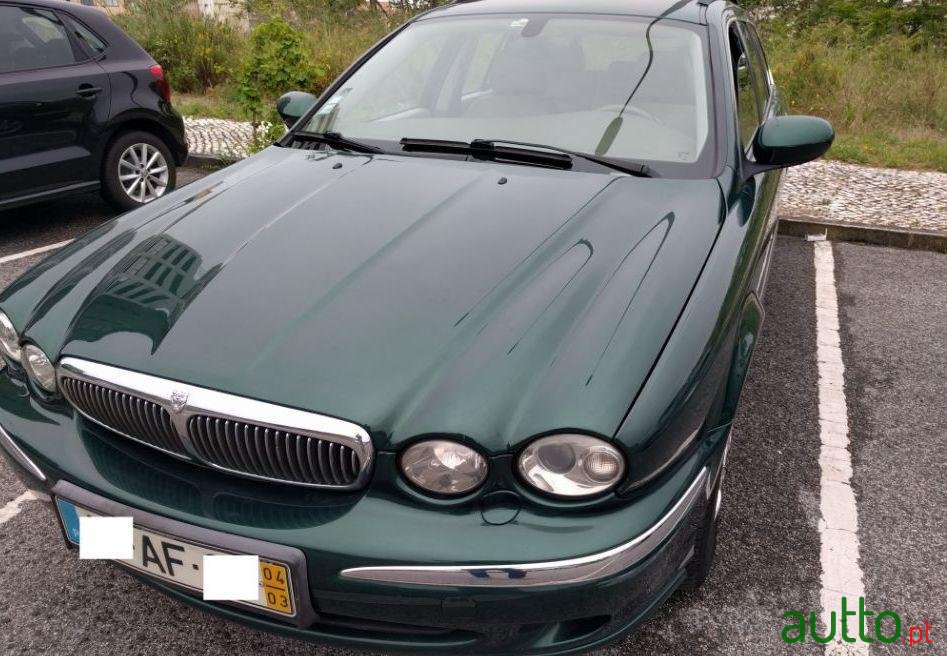 2004' Jaguar X-Type 2.0 photo #1