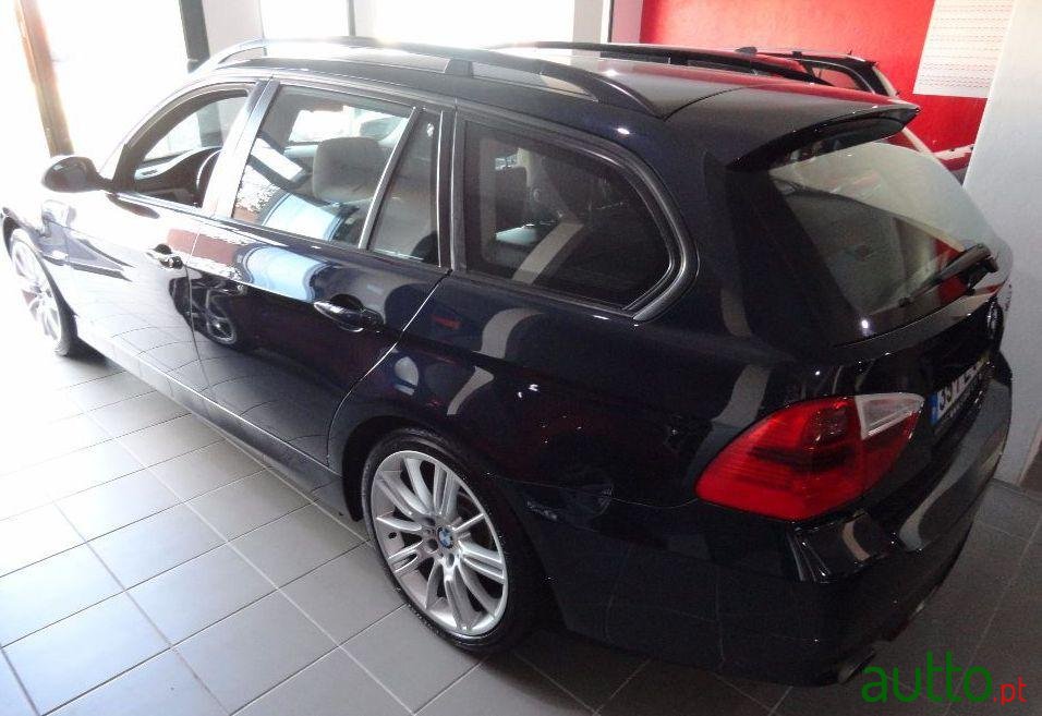 2008' BMW 320 Touring Sport (177Cv) photo #2