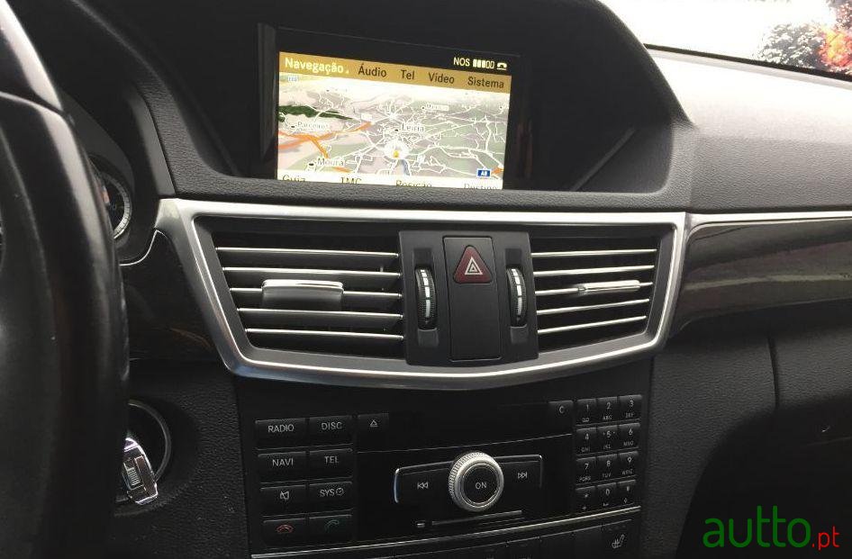 2011' Mercedes-Benz 250 Cdi photo #1