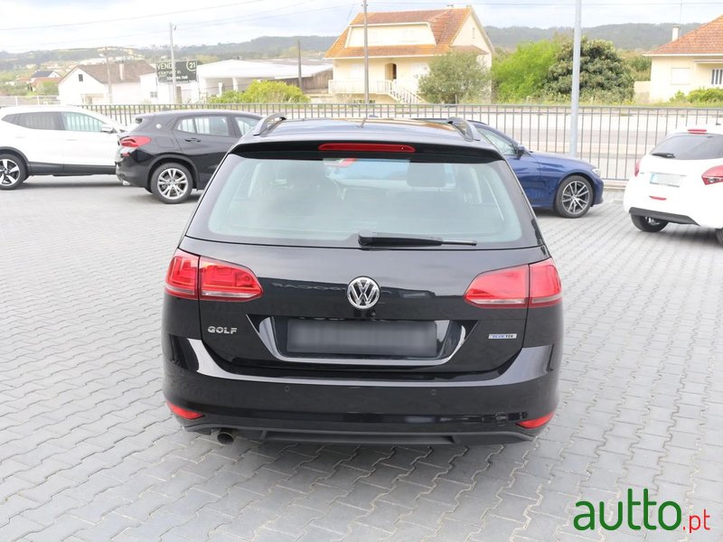 2014' Volkswagen Golf Variant photo #6