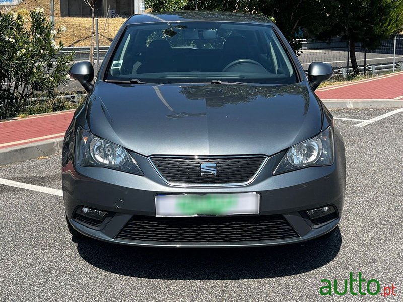 2015' SEAT Ibiza photo #3