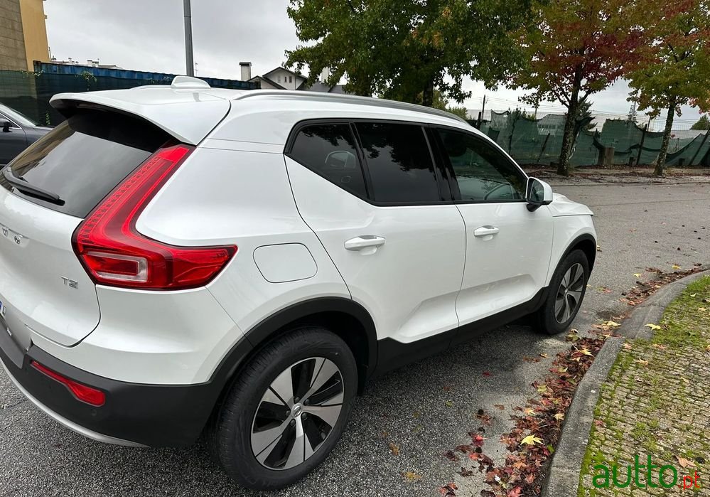 2023' Volvo Xc 40 photo #2