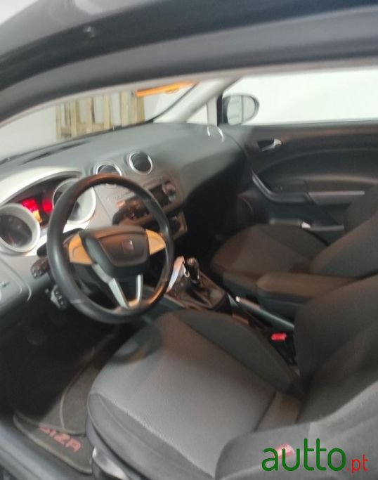 2008' SEAT Ibiza photo #5