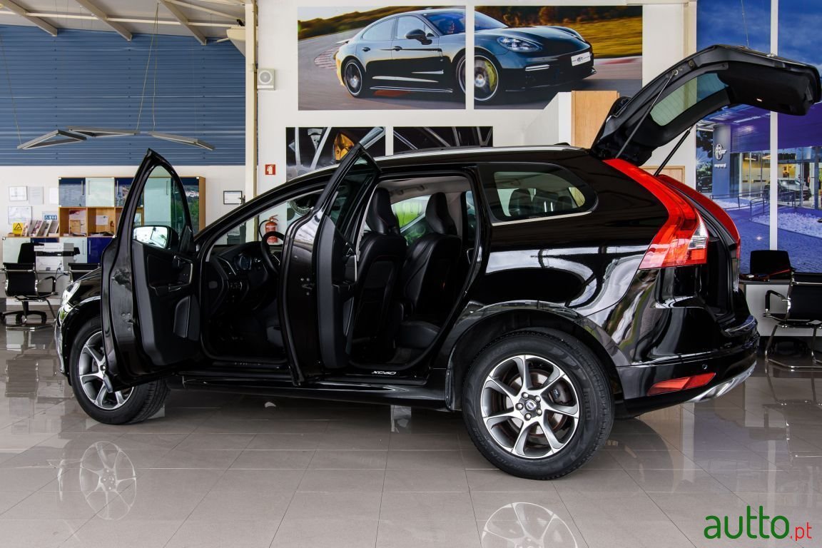 2016' Volvo Xc-60 photo #5