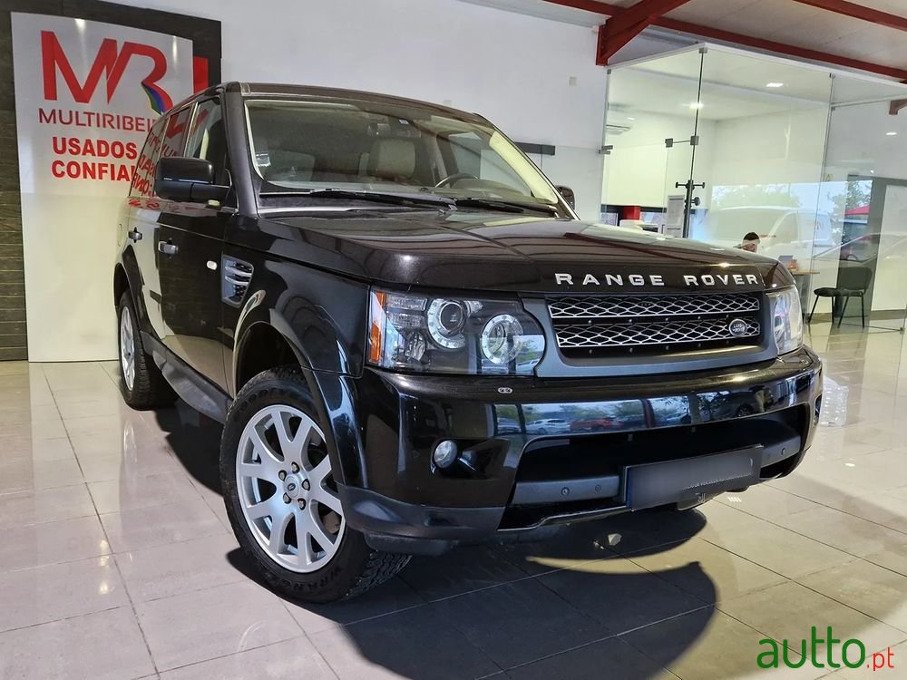 2011' Land Rover Range Rover Sport photo #1