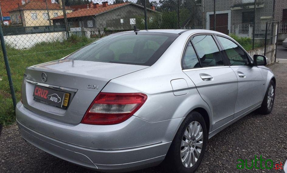 2008' Mercedes-Benz C-220 photo #3