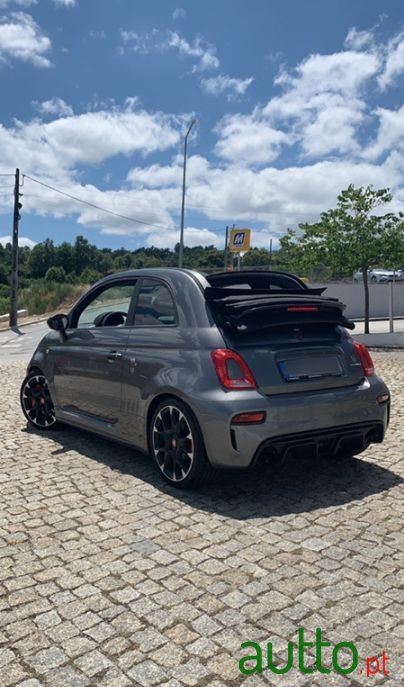 2017' Fiat 595C Abarth photo #2