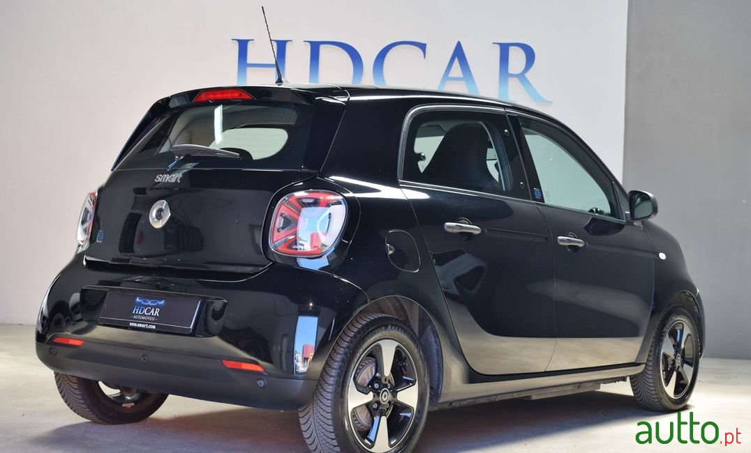2020' Smart Forfour photo #4