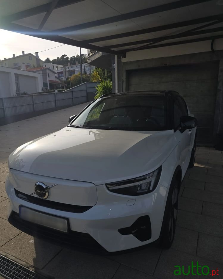 2023' Volvo Xc 40 Recharge Ultimate photo #1