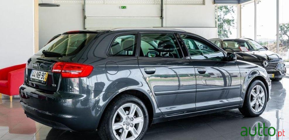 2012' Audi A3 Sportback photo #2