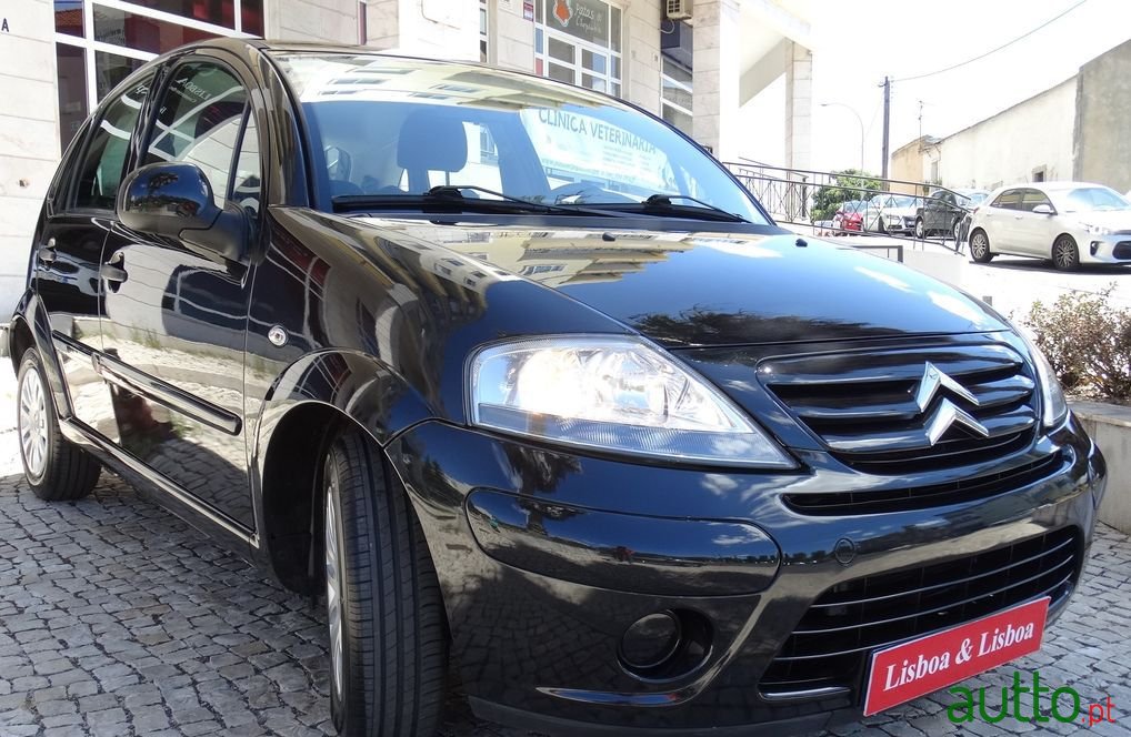 2010' Citroen C3 photo #2