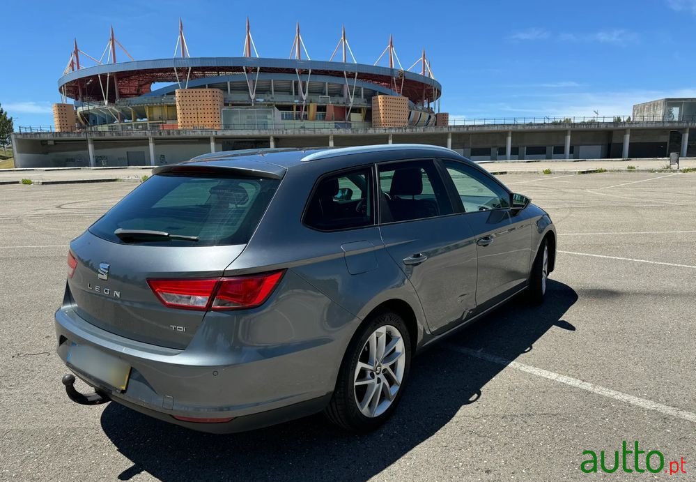 2014' SEAT Leon St photo #4