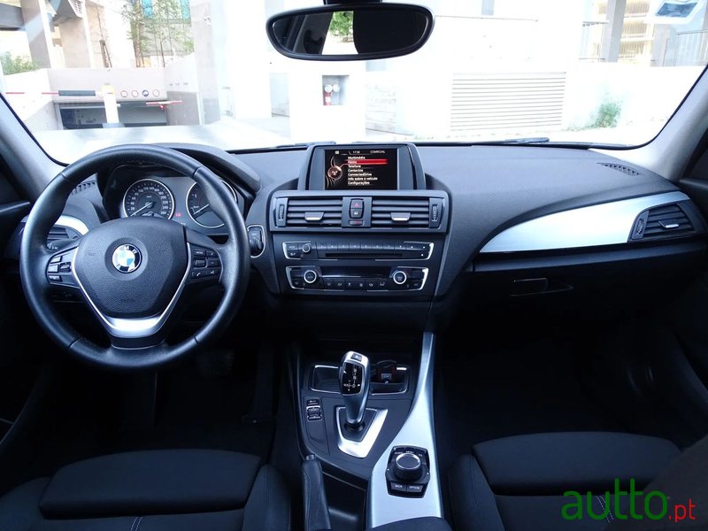 2015' BMW 118 photo #5