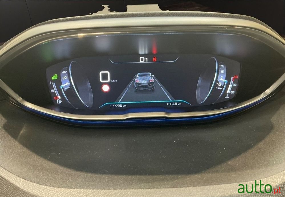 2018' Peugeot 3008 photo #5