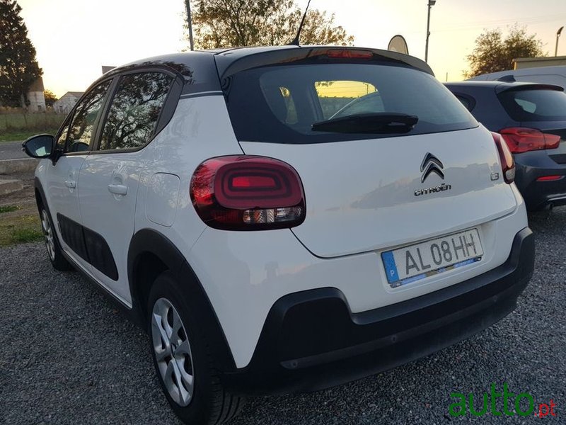 2020' Citroen C3 photo #3