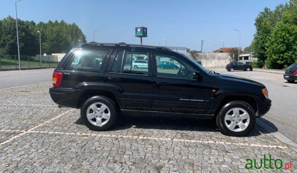 2000' Jeep Grand Cherokee photo #3
