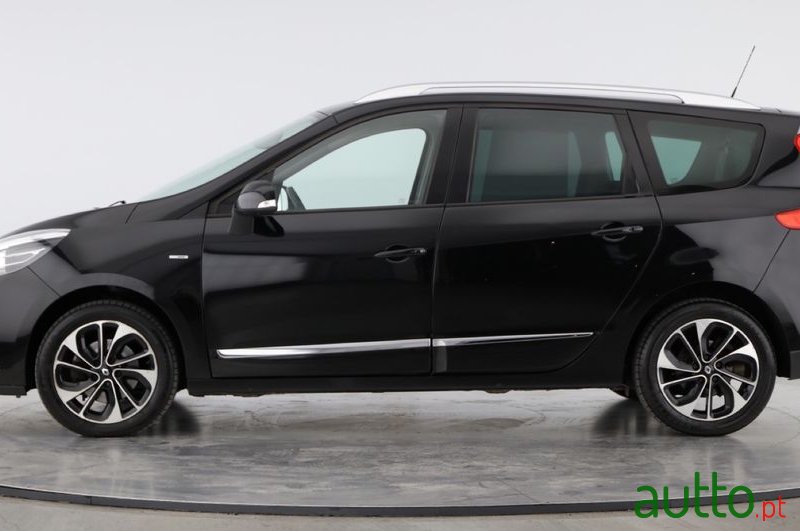 2015' Renault Grand Scenic photo #4