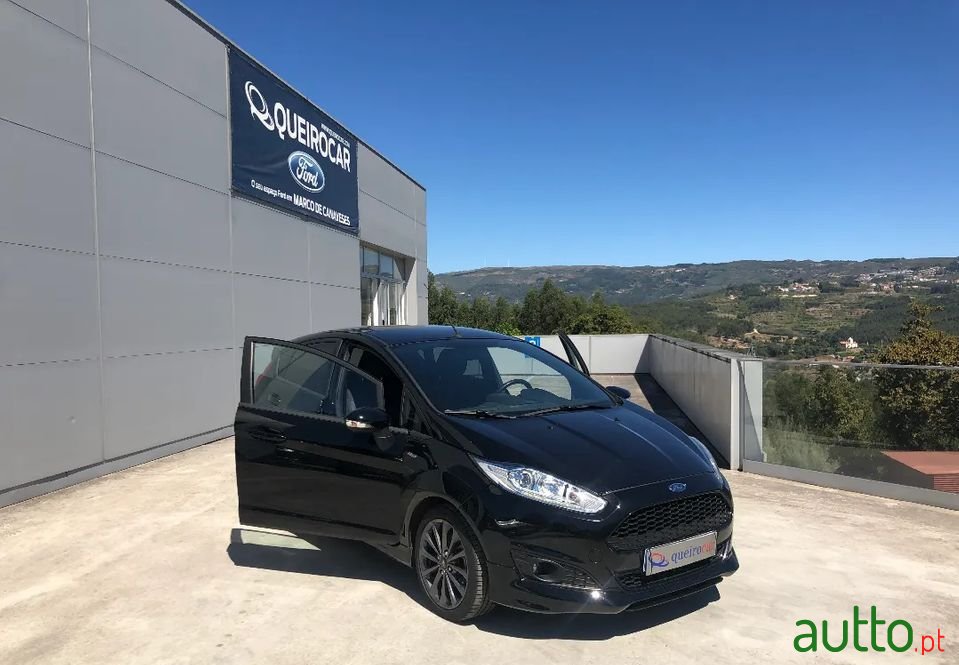 2017' Ford Fiesta St--Line photo #5