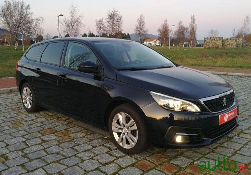 2018' Peugeot 308 Sw photo #3