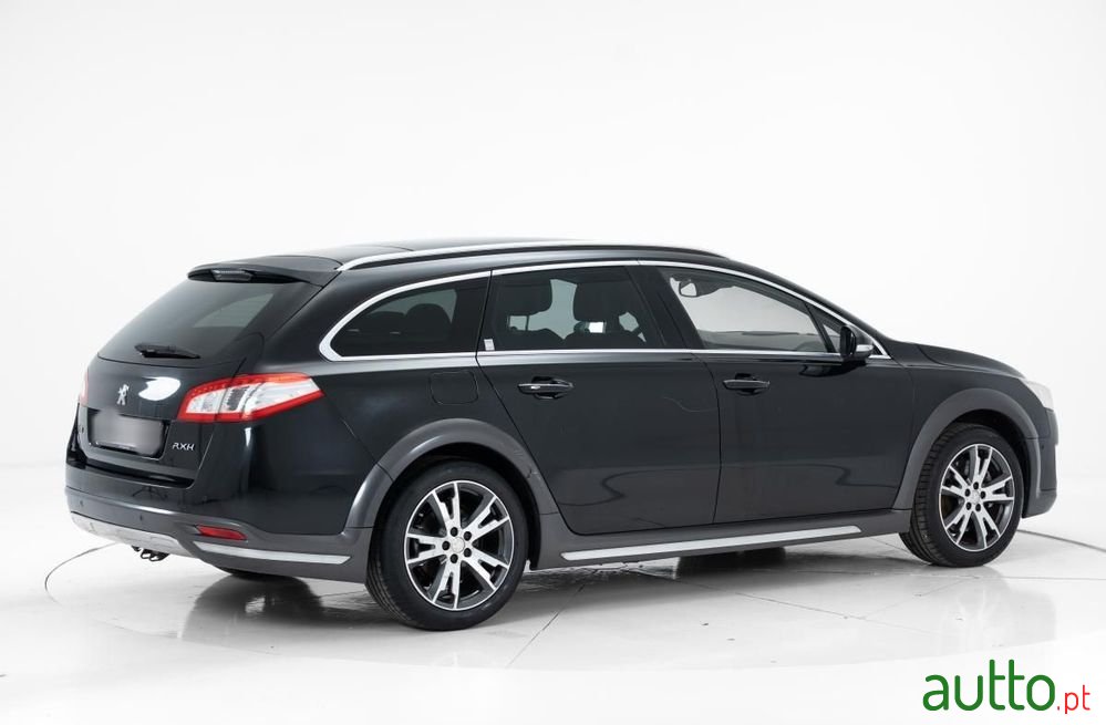 2013' Peugeot 508 RXH photo #3