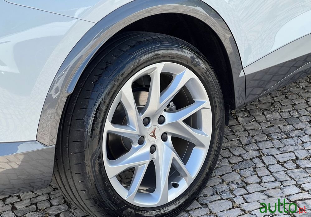 2024' Cupra Formentor photo #2