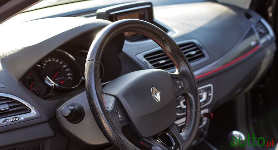 2012' Renault Megane Gtline photo #1