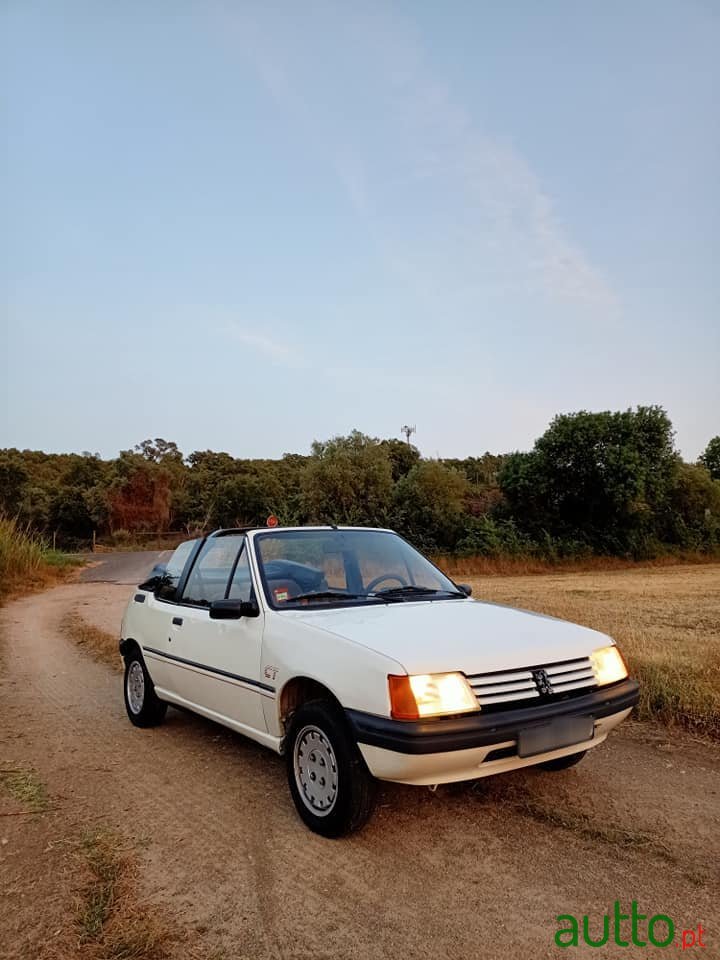 1988' Peugeot 205 photo #1