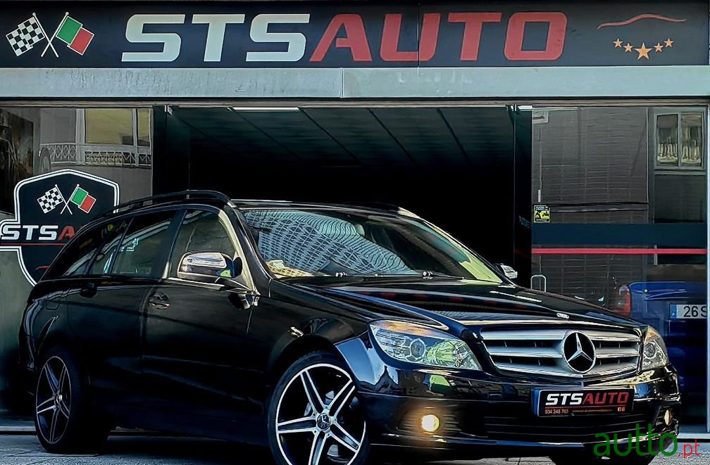 2008' Mercedes-Benz C-220 photo #2