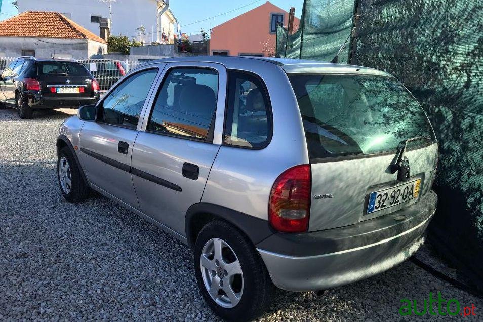 2000' Opel Corsa photo #2