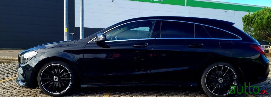 2017' Mercedes-Benz Cla-220 photo #3