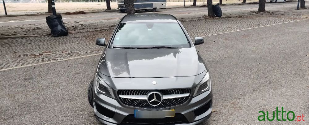 2015' Mercedes-Benz CLA 180 photo #2