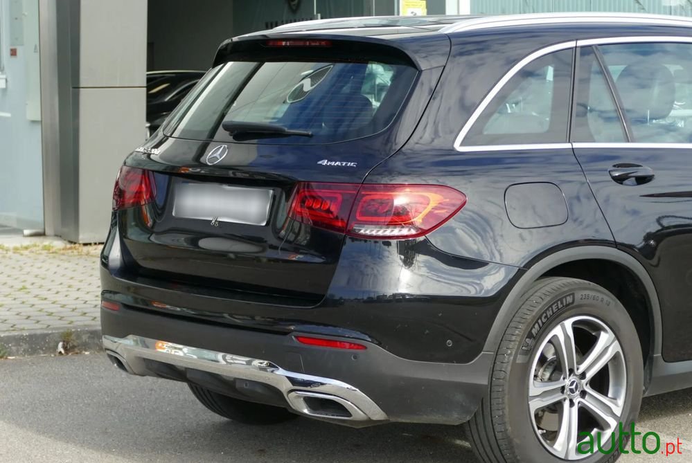 2020' Mercedes-Benz Classe Glc photo #6